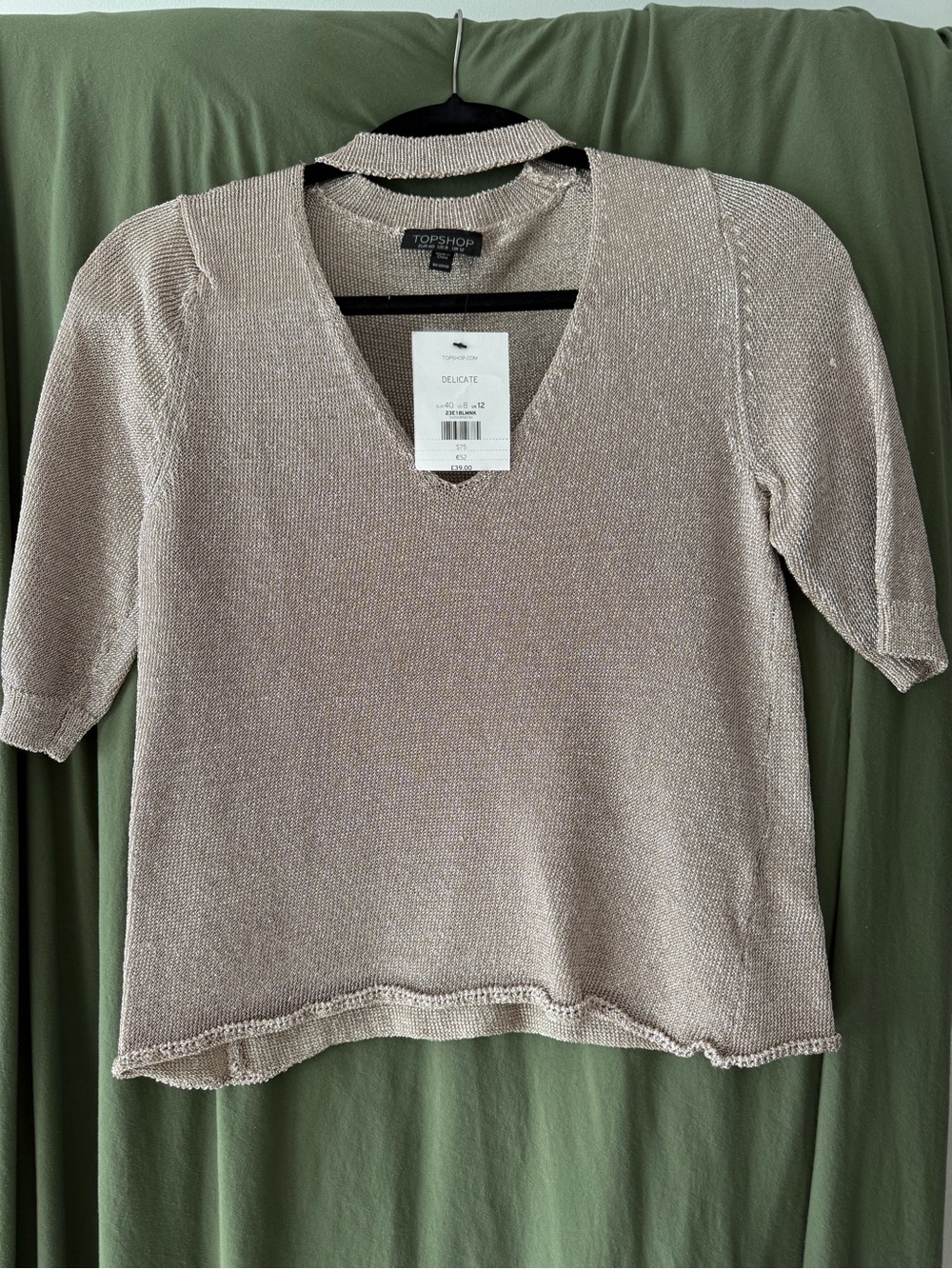 Topshop Metallic Knit V-Neck Short Sleeve Top in Rosegold sz 8